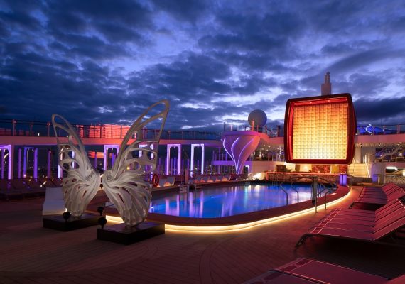 Лайнер «Celebrity Edge»